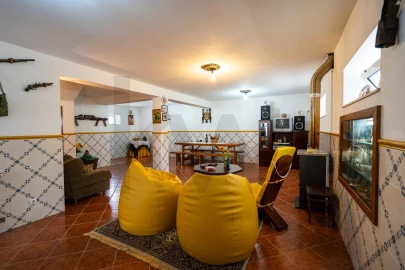 Moradia T4 para Venda em Santa Joana