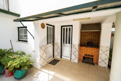 Moradia T4 para Venda em Santa Joana