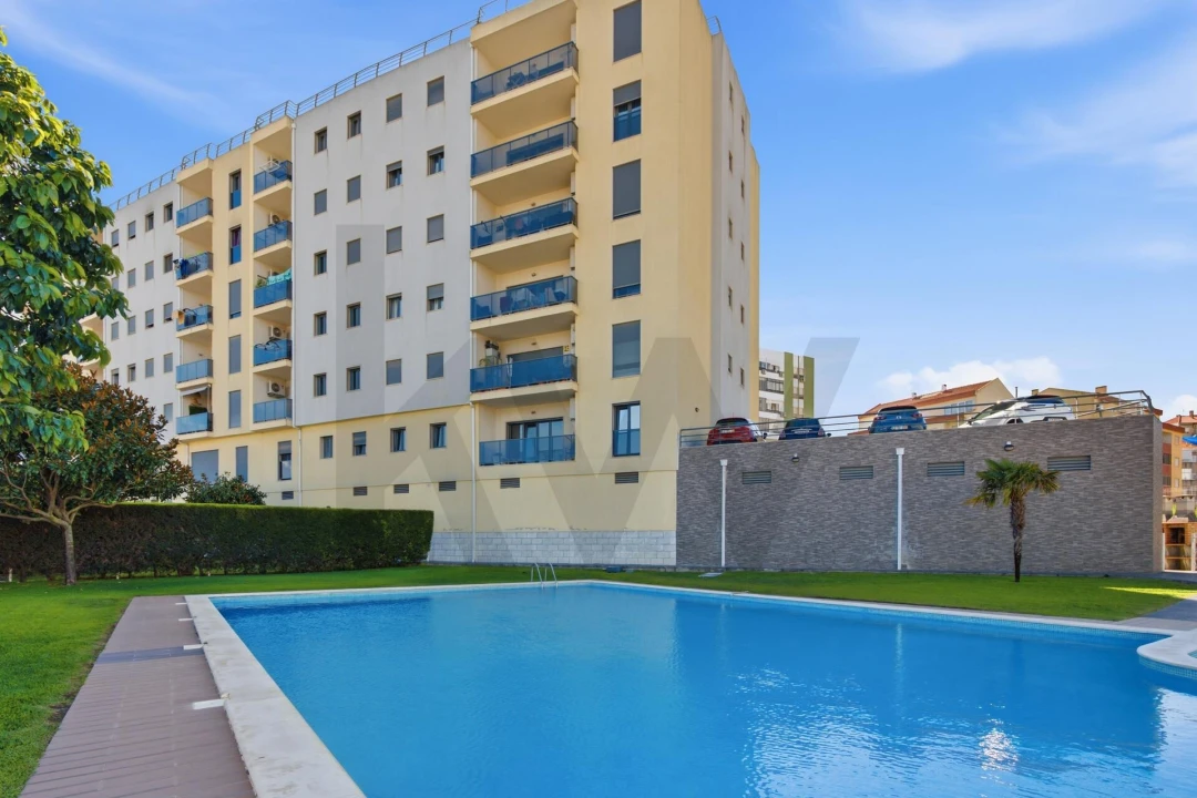 Apartamento T3 para Venda em Amora Foto 38