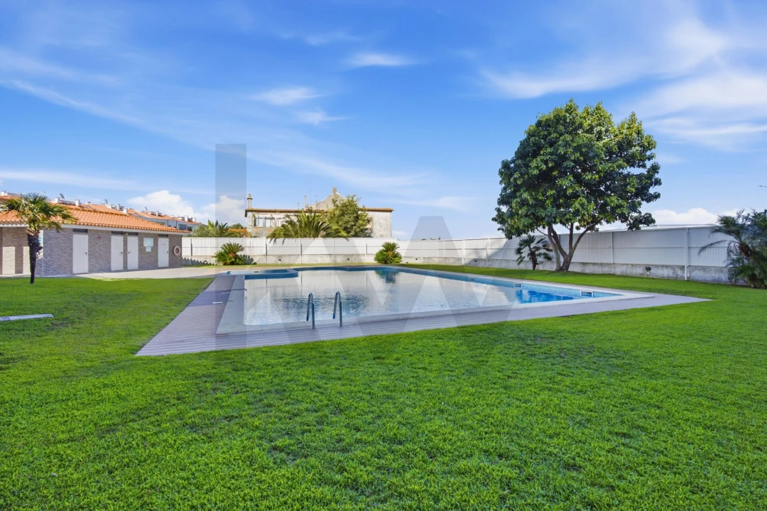 Apartamento T3 para Venda em Amora Foto 43