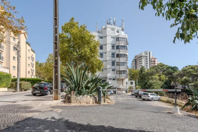 Apartamento T3 para Arrendamento em Cascais e Estoril
