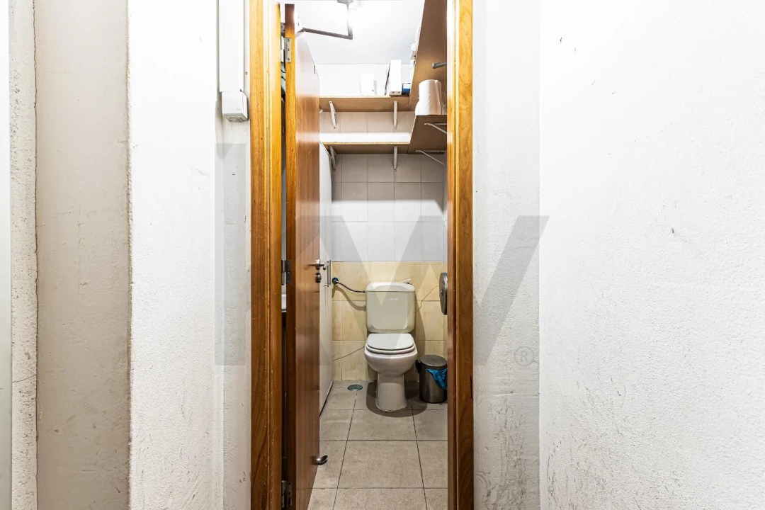 Loja para Venda em Portimão Foto 18