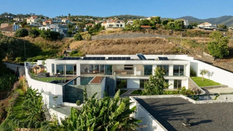 Moradia T3 para Venda em Estreito da Calheta