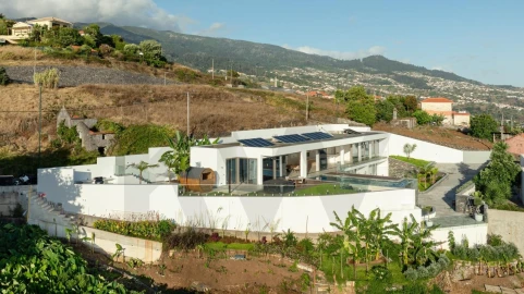 Moradia T3 para Venda em Estreito da Calheta