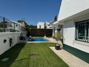Moradia T5 para Venda em Cascais e Estoril