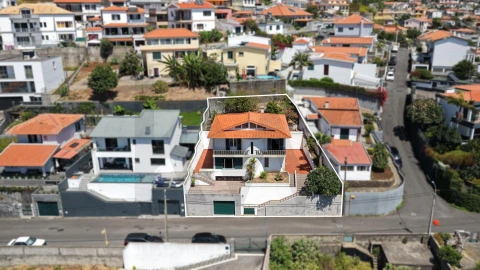 Moradia T4 para Venda em Monte