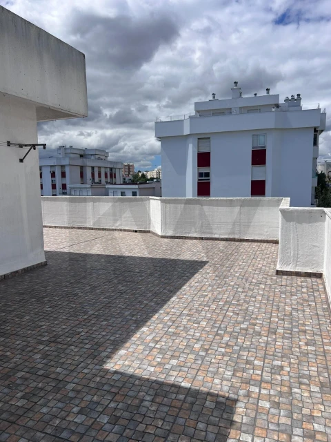 Apartamento T3 para Venda em Póvoa de Santa Iria e Forte da Casa