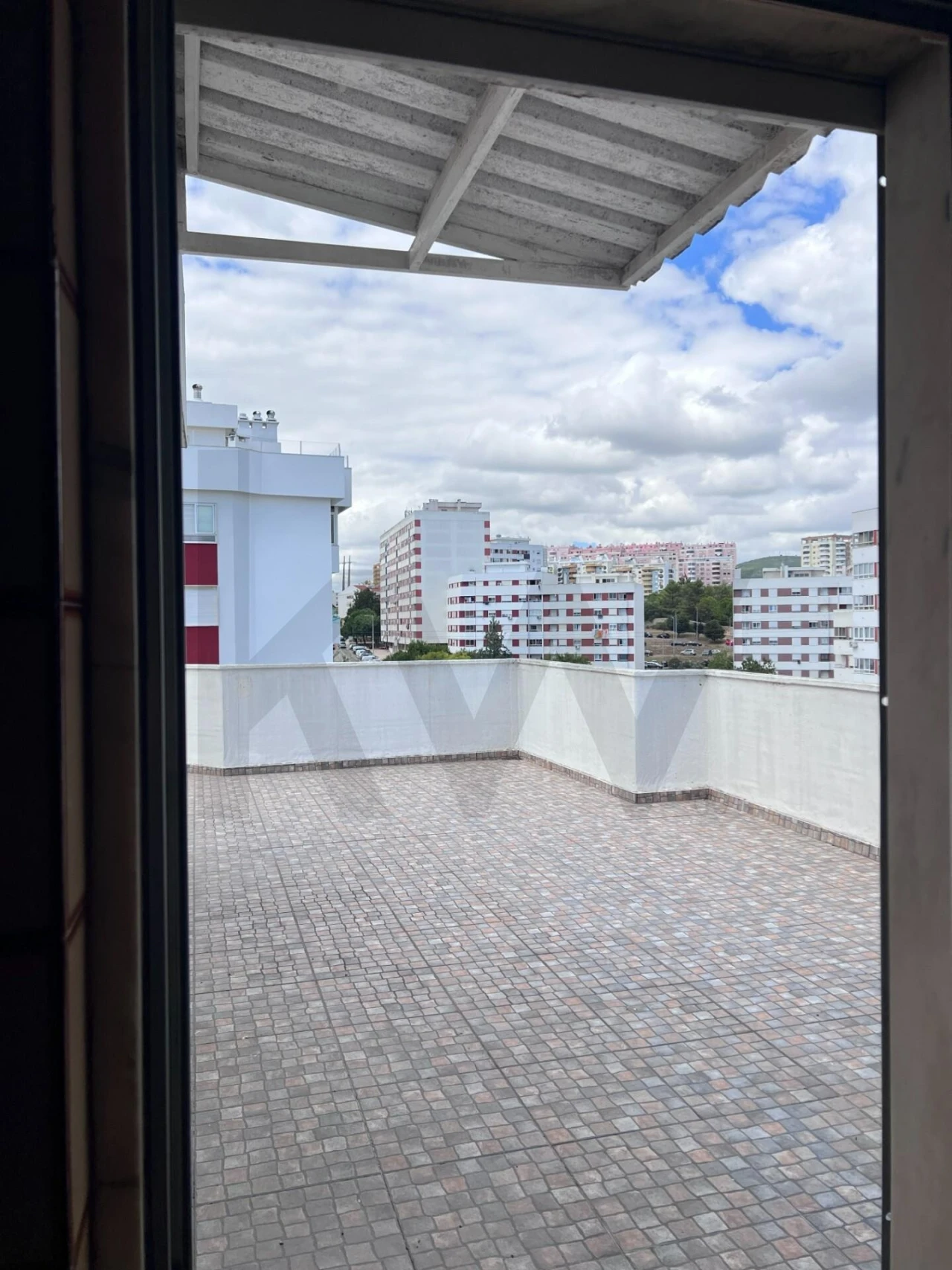 Apartamento T3 para Venda em Póvoa de Santa Iria e Forte da Casa Foto 19