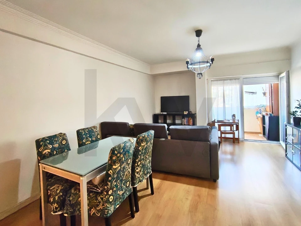 Apartamento T2 para Venda em Águas Livres Foto 4