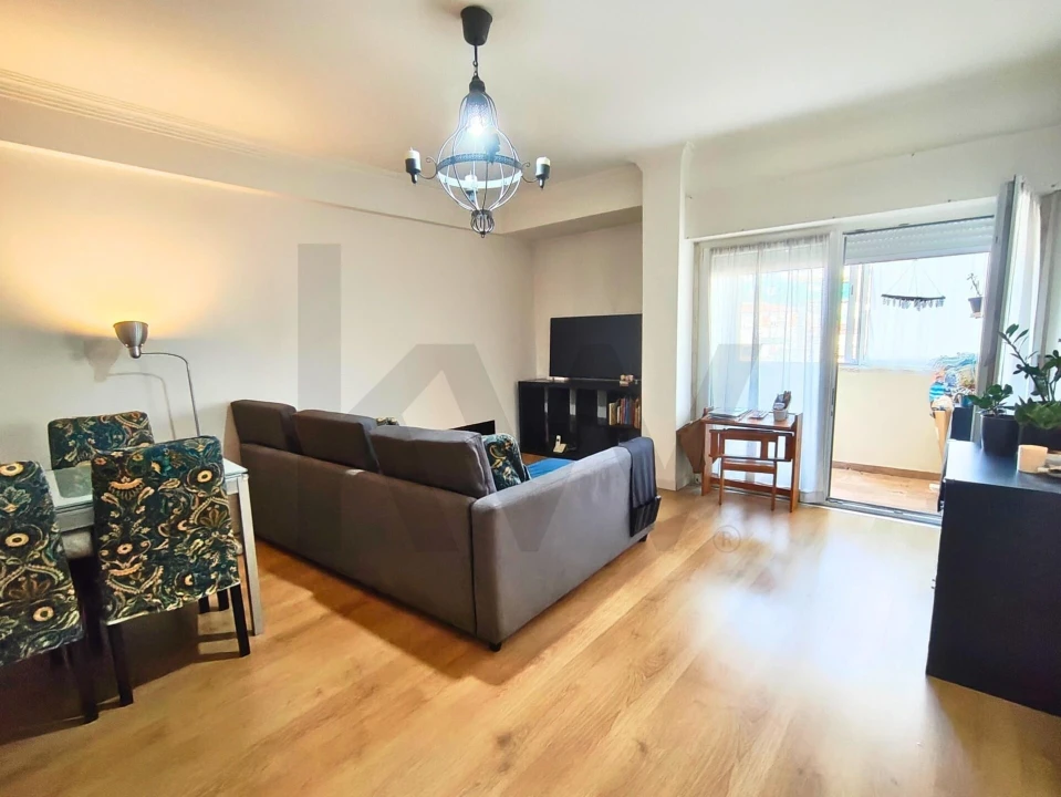 Apartamento T2 para Venda em Águas Livres Foto 2