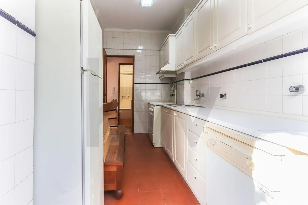 Apartamento T2 para Arrendamento em São Domingos de Benfica Foto 10