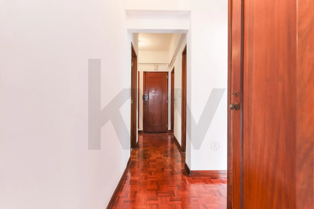 Apartamento T2 para Arrendamento em São Domingos de Benfica Foto 15