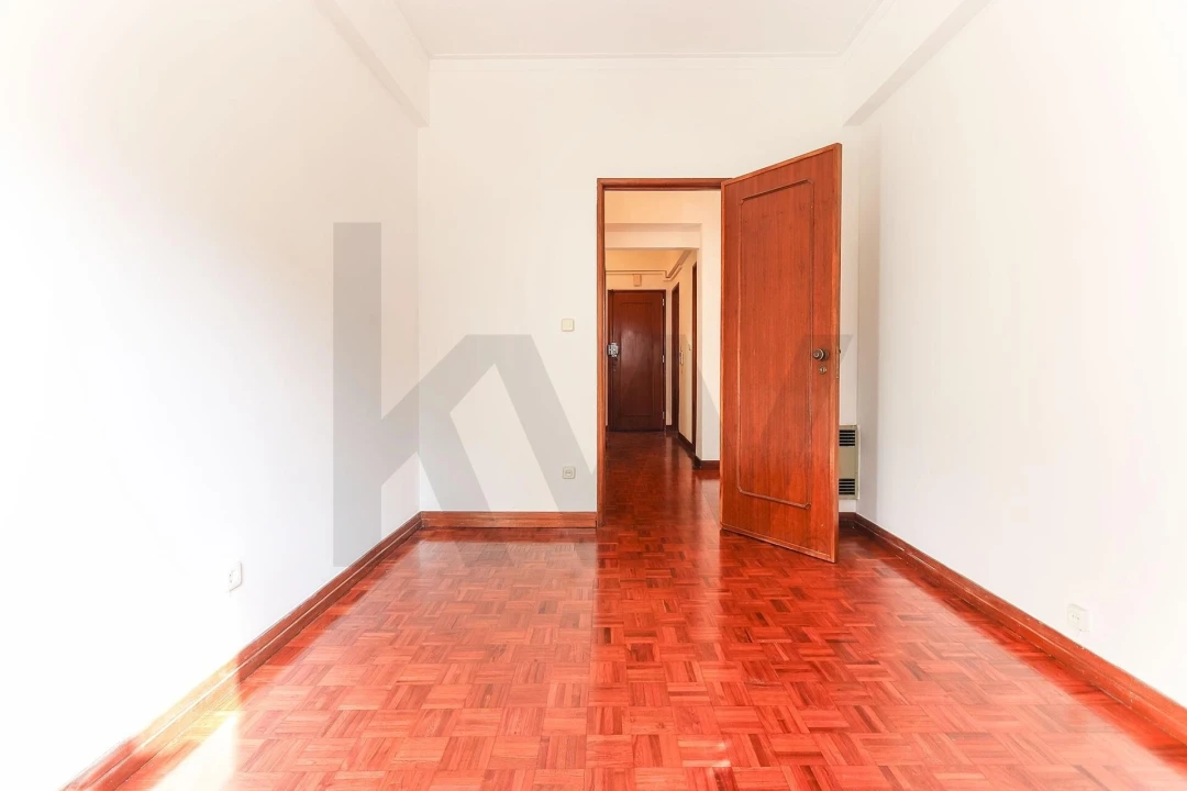 Apartamento T2 para Arrendamento em São Domingos de Benfica Foto 16