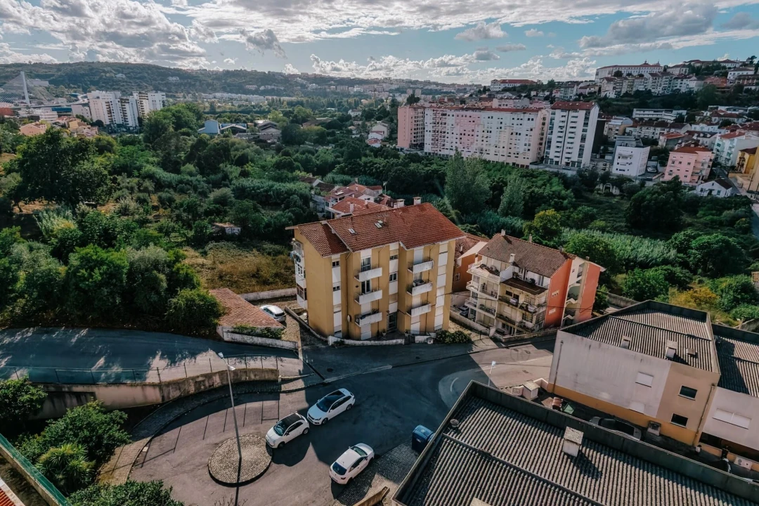 Apartamento T3 para Venda em Santo Antonio dos Olivais Foto 25