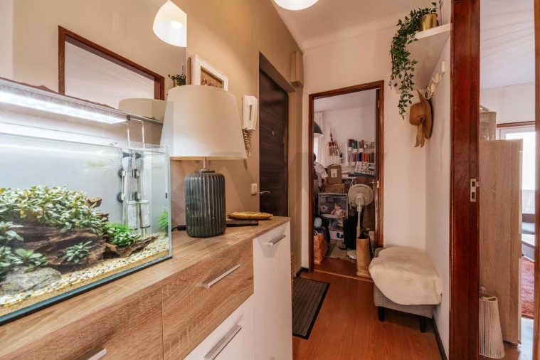 Apartamento T3 para Venda em Santo Antonio dos Olivais Foto 9