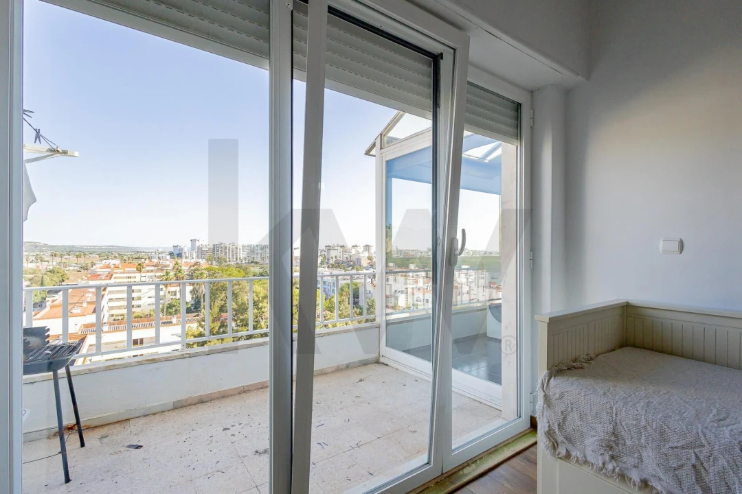 Apartamento T2 para Arrendamento em Costa da Caparica Foto 21
