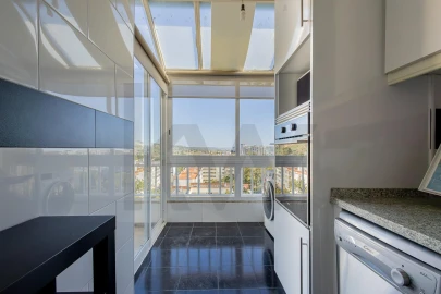 Apartamento T2 para Arrendamento em Costa da Caparica