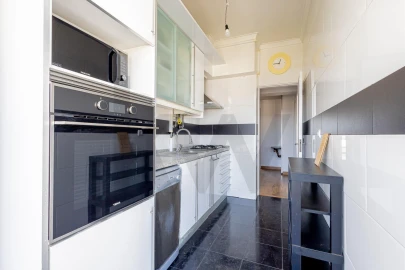 Apartamento T2 para Arrendamento em Costa da Caparica