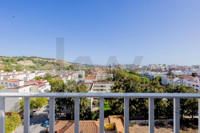 Apartamento T2 para Arrendamento em Costa da Caparica