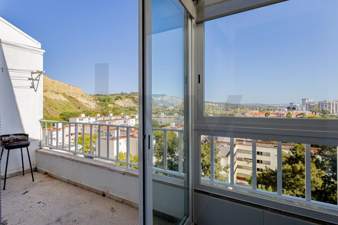 Apartamento T2 para Arrendamento em Costa da Caparica Foto 16