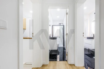 Apartamento T3 para Venda em Campolide