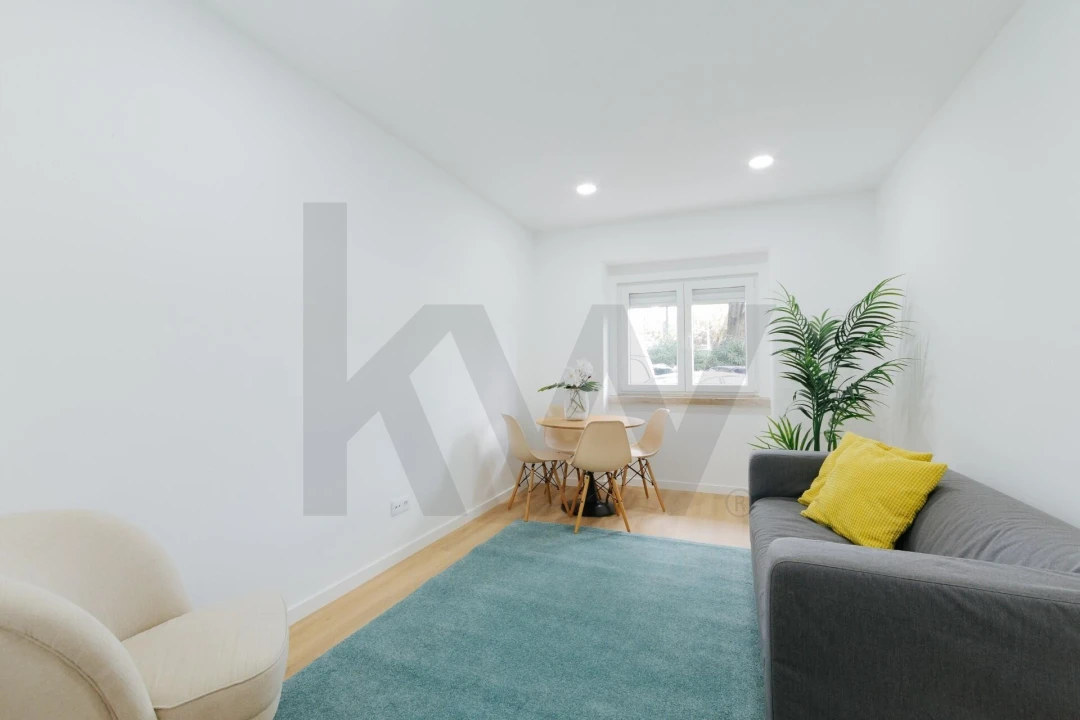 Apartamento T3 para Venda em Campolide Foto 6
