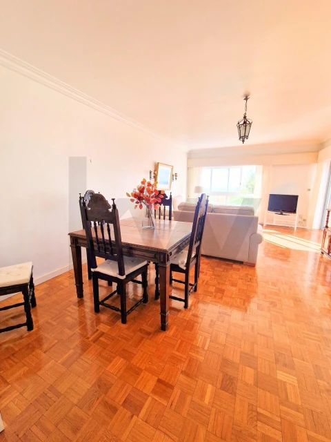Apartamento T3 para Arrendamento em Cascais e Estoril