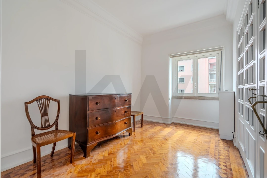Apartamento T6 para Venda em Areeiro Foto 34
