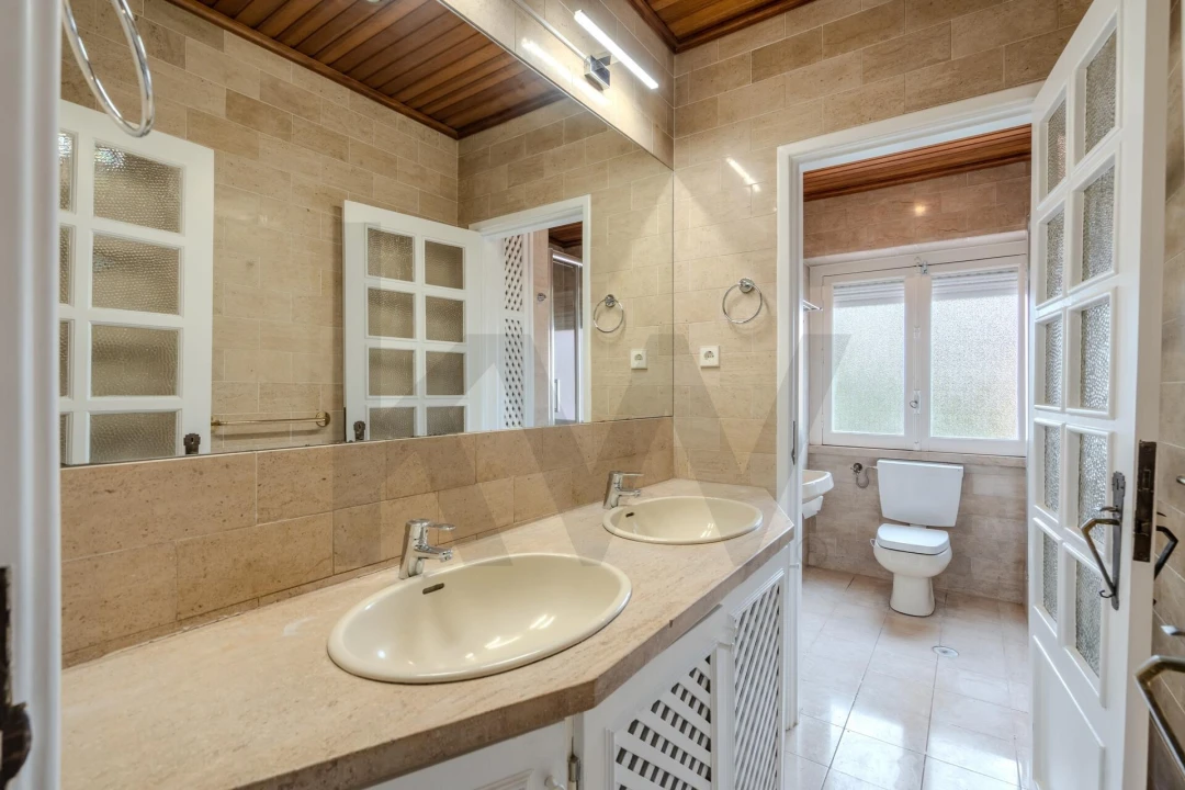 Apartamento T6 para Venda em Areeiro Foto 26