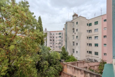 Apartamento T6 para Venda em Areeiro