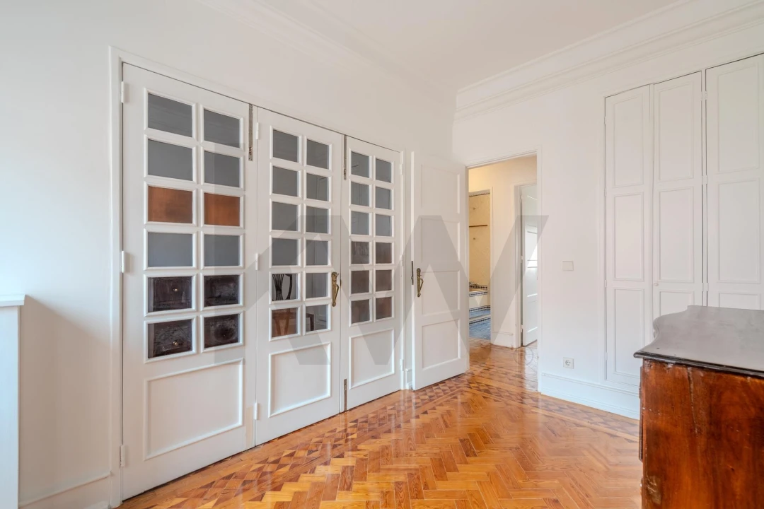 Apartamento T6 para Venda em Areeiro Foto 35