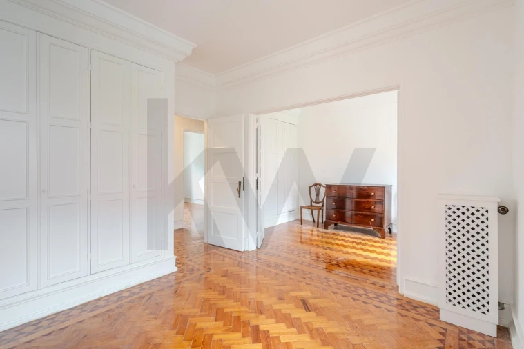 Apartamento T6 para Venda em Areeiro Foto 39