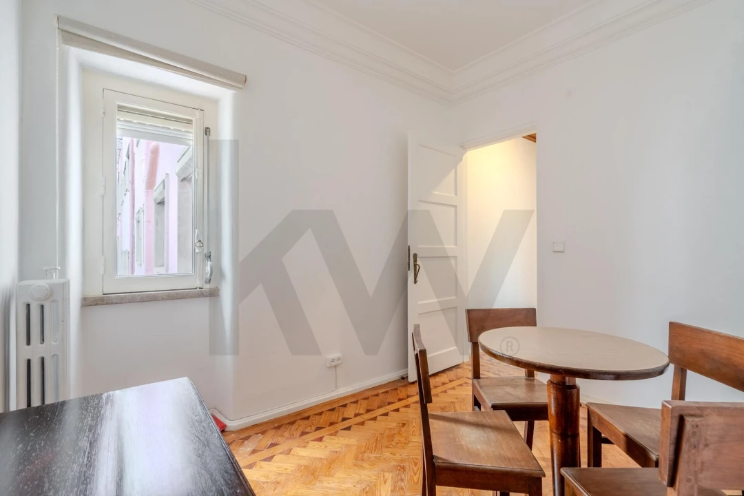 Apartamento T6 para Venda em Areeiro Foto 20