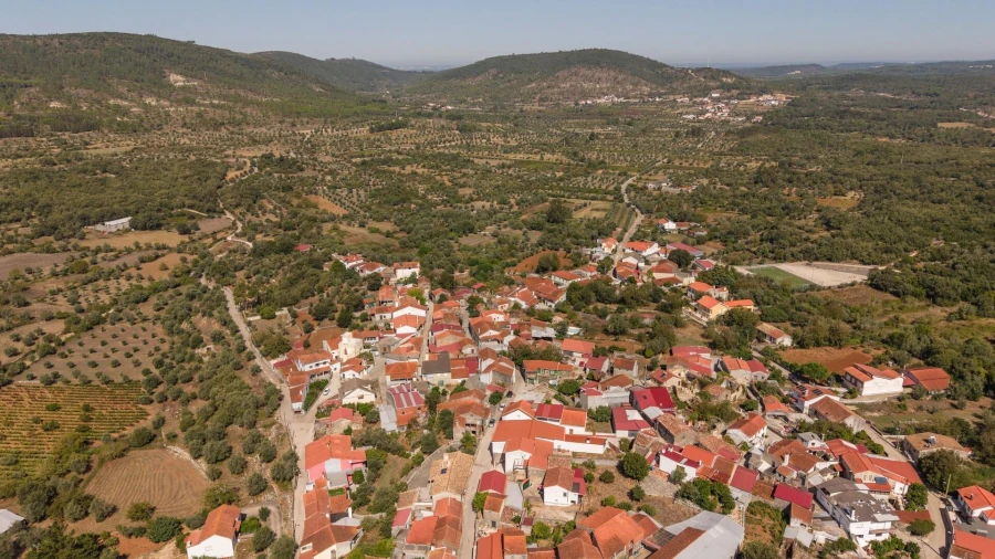 Moradia T2 para Venda em Zambujal Foto 45
