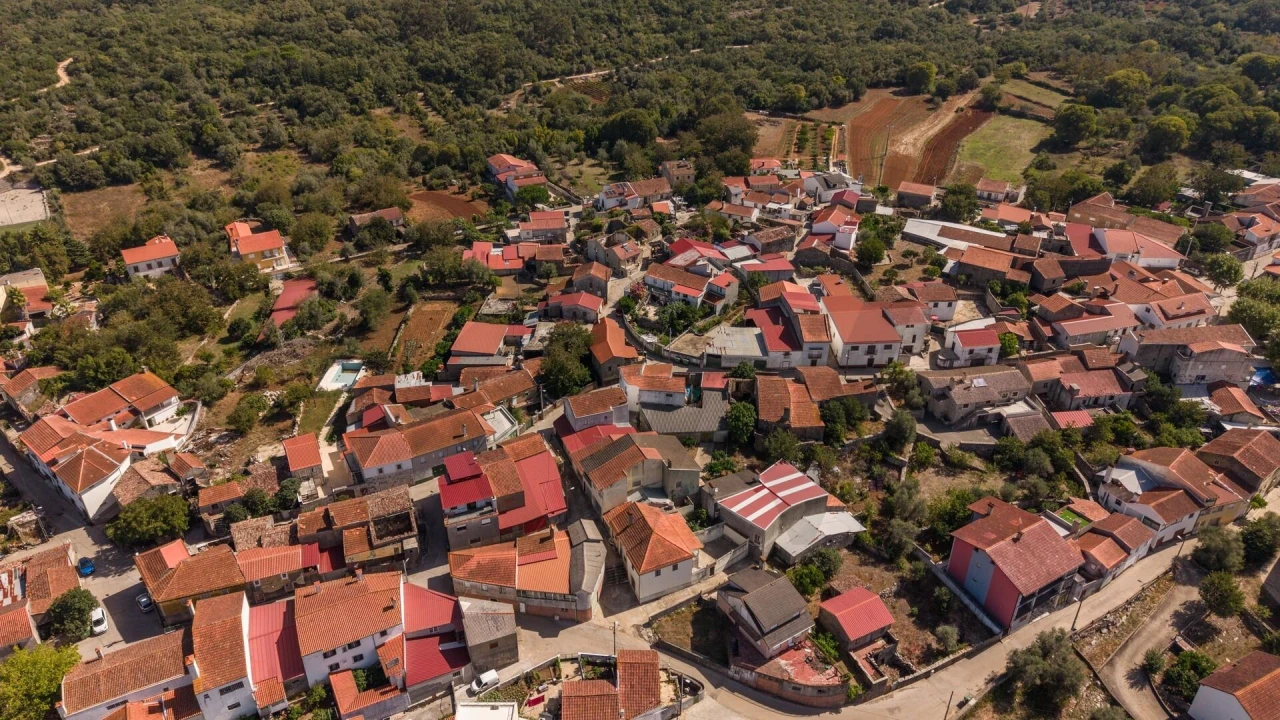 Moradia T2 para Venda em Zambujal Foto 42