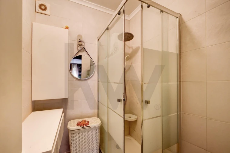 Apartamento T3 para Venda em Almada, Cova da Piedade, Pragal e Cacilhas Foto 14