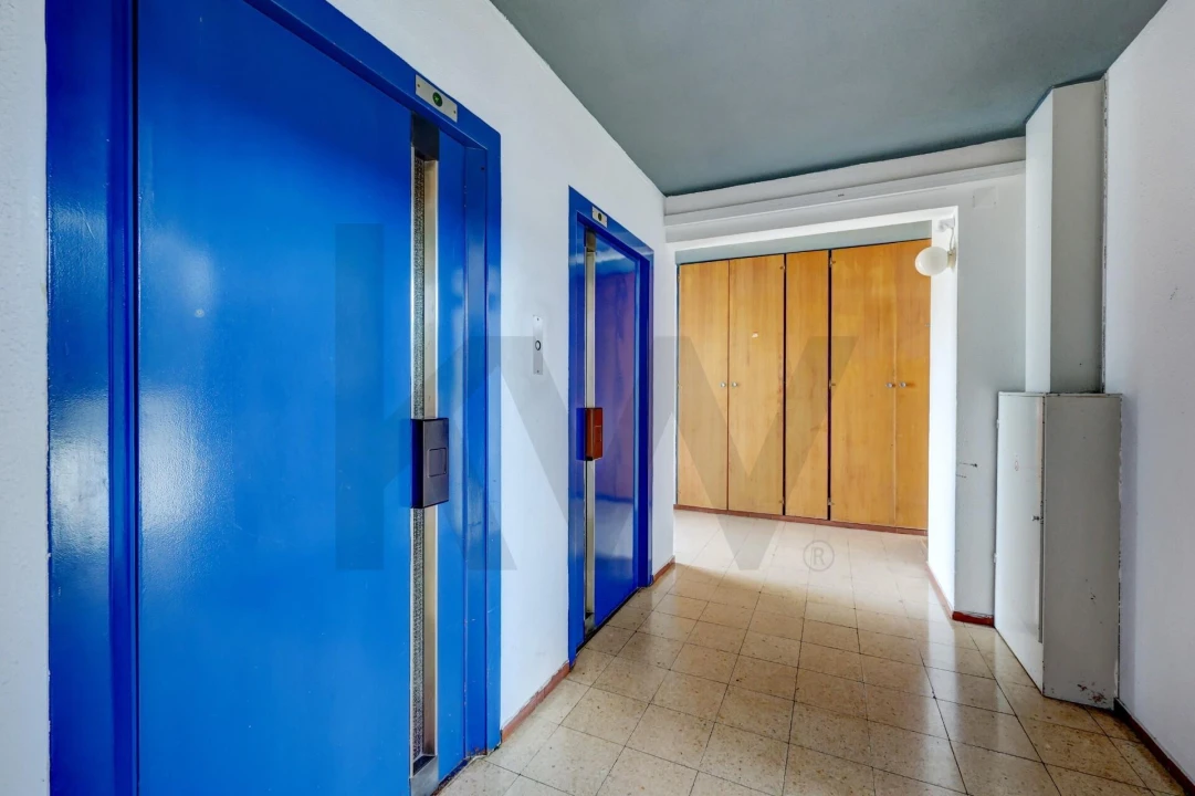 Apartamento T3 para Venda em Almada, Cova da Piedade, Pragal e Cacilhas Foto 19
