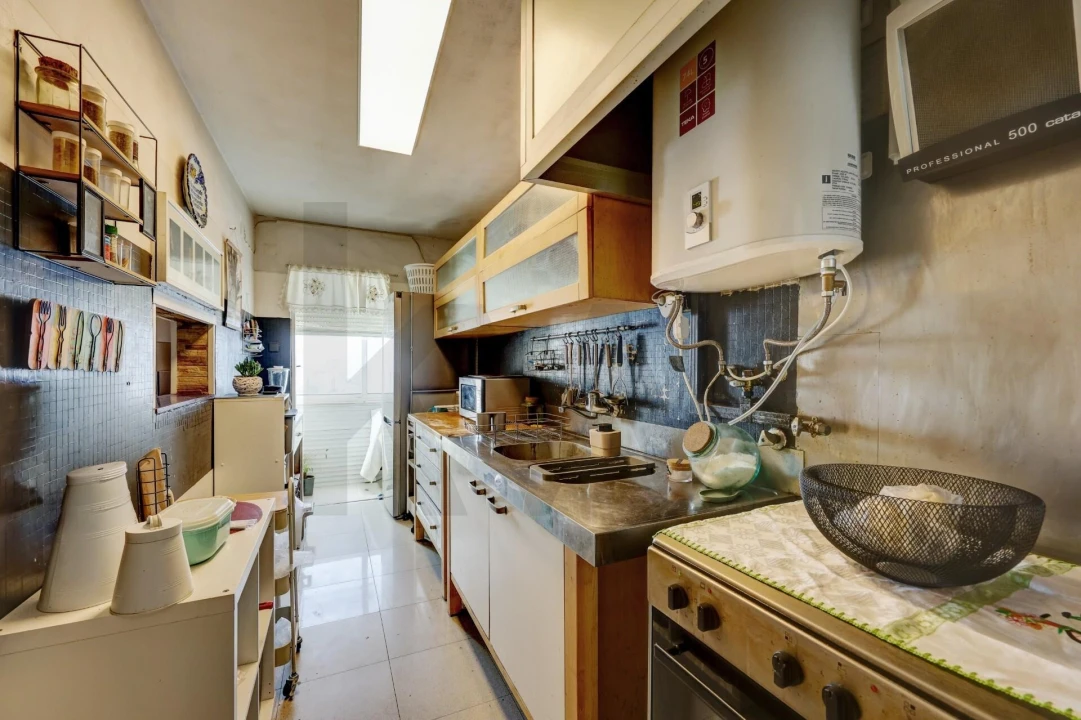 Apartamento T3 para Venda em Almada, Cova da Piedade, Pragal e Cacilhas Foto 5