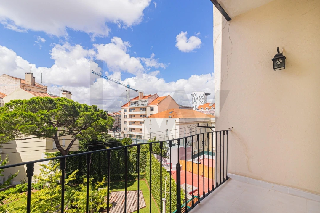Apartamento T4 para Venda em Arroios Foto 18