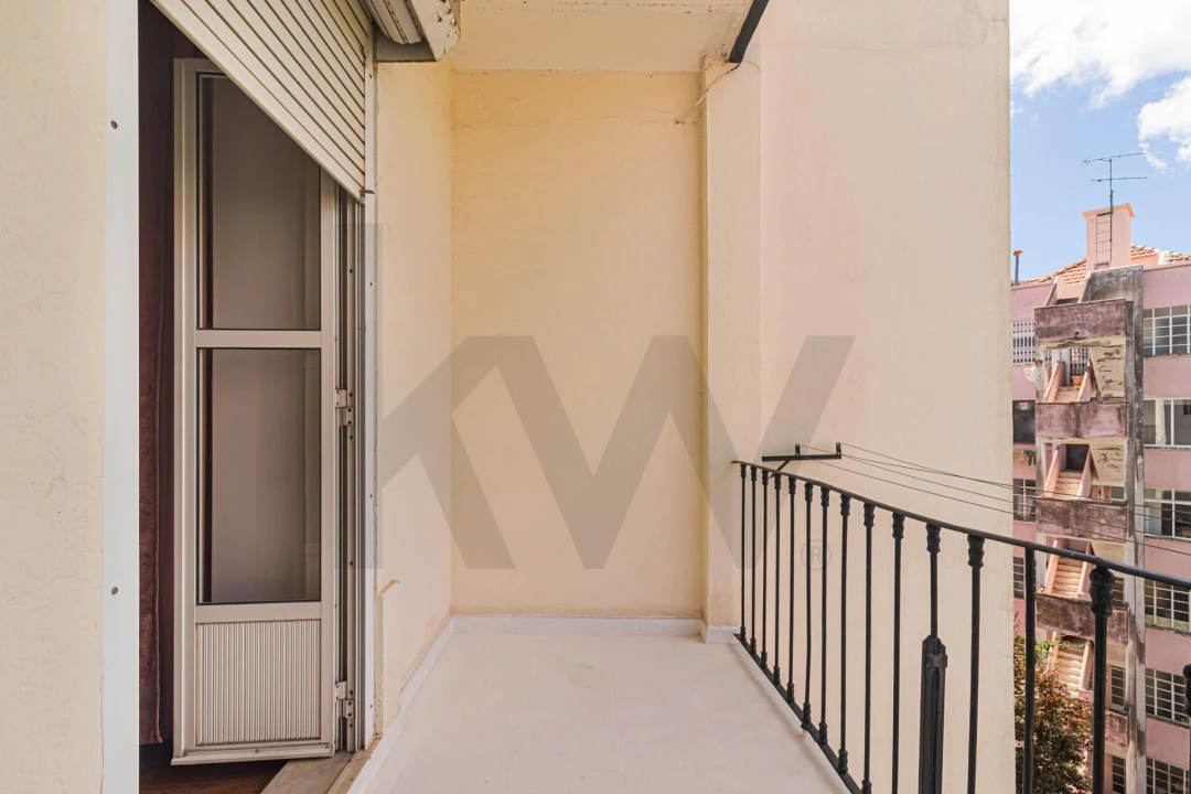 Apartamento T4 para Venda em Arroios Foto 19