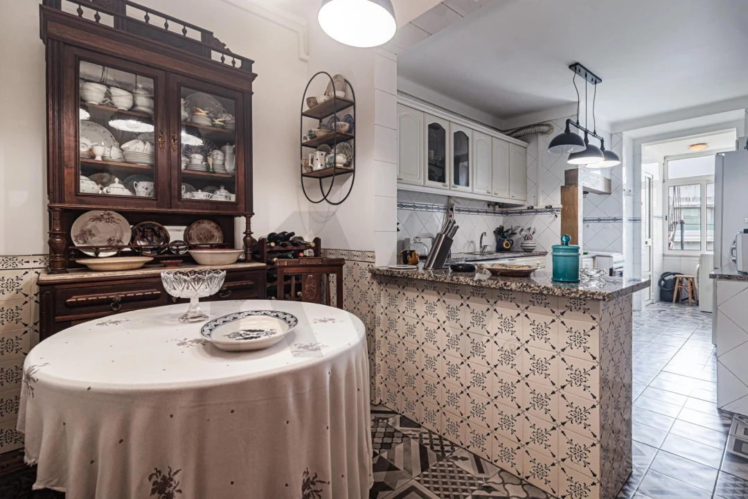 Apartamento T4 para Venda em Arroios Foto 28