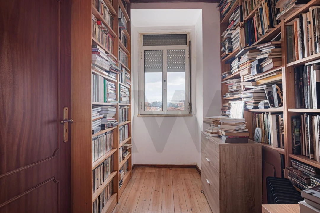 Apartamento T4 para Venda em Arroios Foto 14