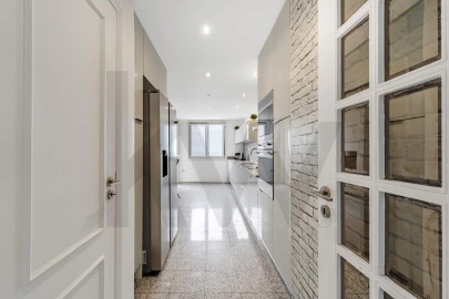 Apartamento T4 para Arrendamento em Oeiras e São Julião da Barra, Paço de Arcos e Caxias
