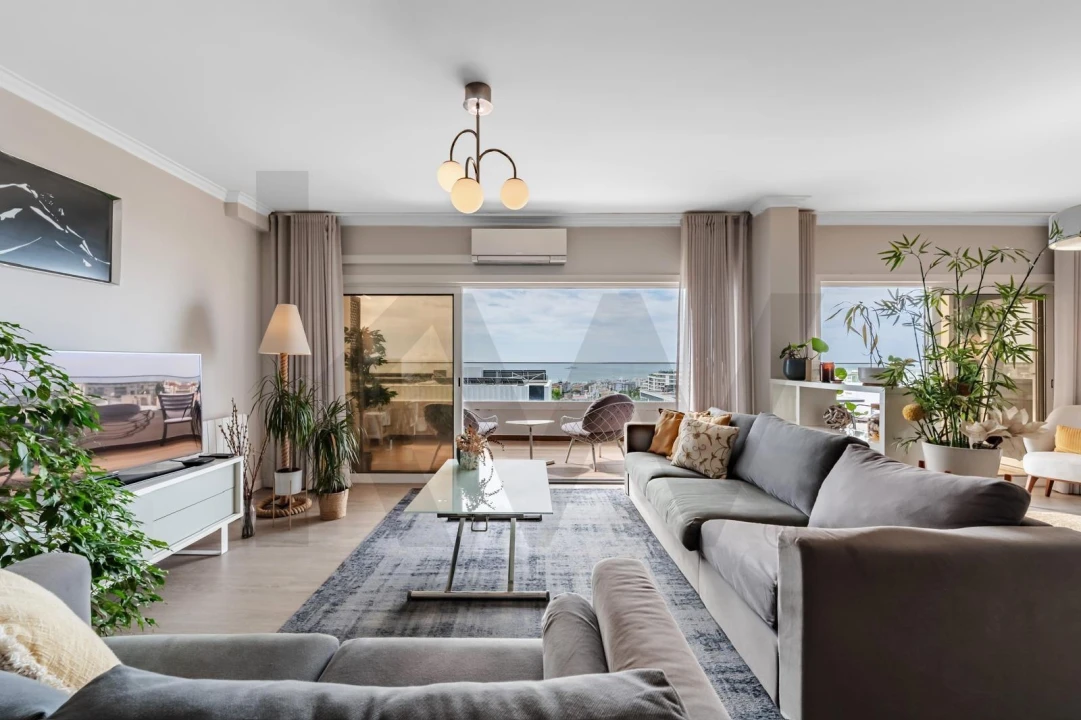 Apartamento T4 para Arrendamento em Oeiras e São Julião da Barra, Paço de Arcos e Caxias Foto 1