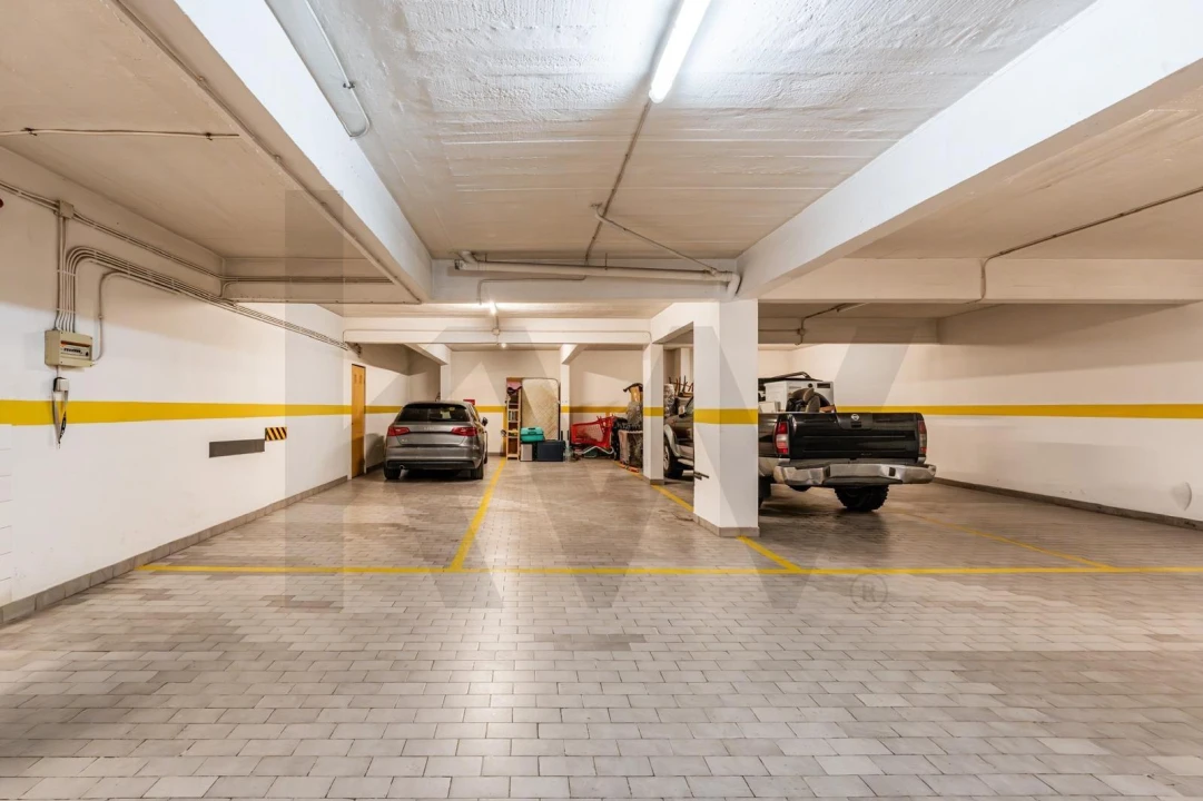 Apartamento T4 para Arrendamento em Oeiras e São Julião da Barra, Paço de Arcos e Caxias Foto 25