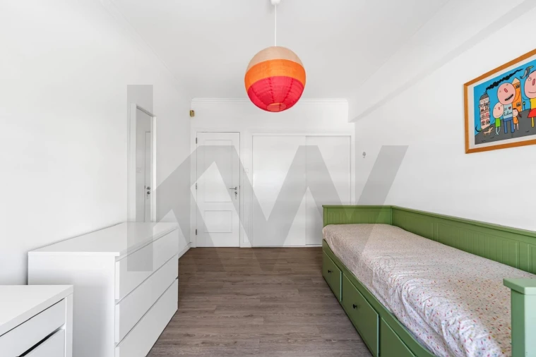 Apartamento T4 para Arrendamento em Oeiras e São Julião da Barra, Paço de Arcos e Caxias Foto 16