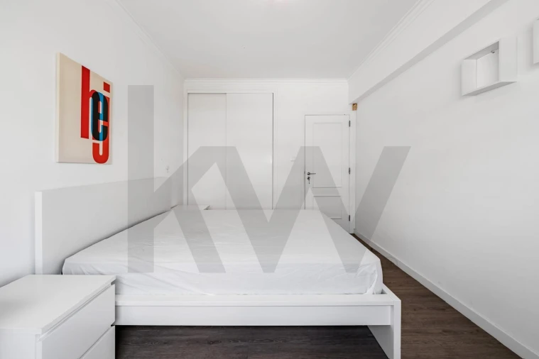 Apartamento T4 para Arrendamento em Oeiras e São Julião da Barra, Paço de Arcos e Caxias Foto 18