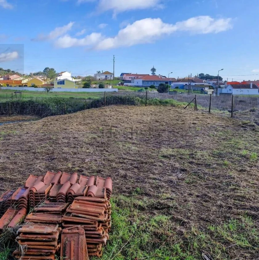 Terreno para Venda em Manique do Intendente, Vila Nova de São Pedro e Maçussa Foto 2