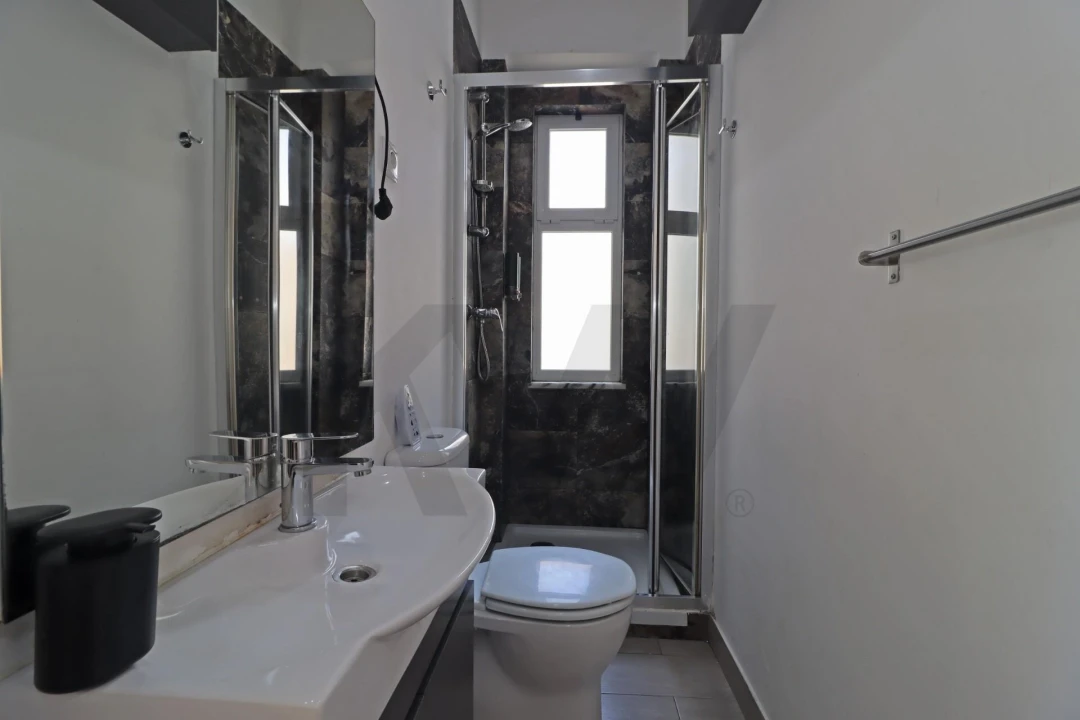Apartamento T2 para Venda em São Vicente Foto 20