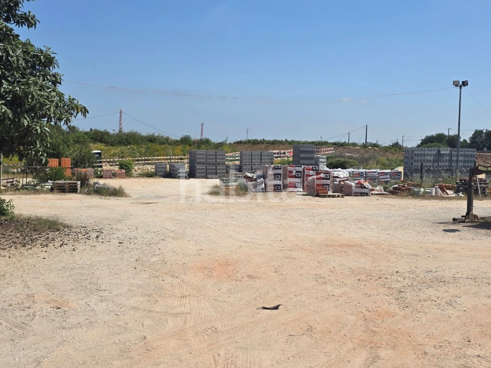 Terreno para Venda em Alfarelos Foto 1